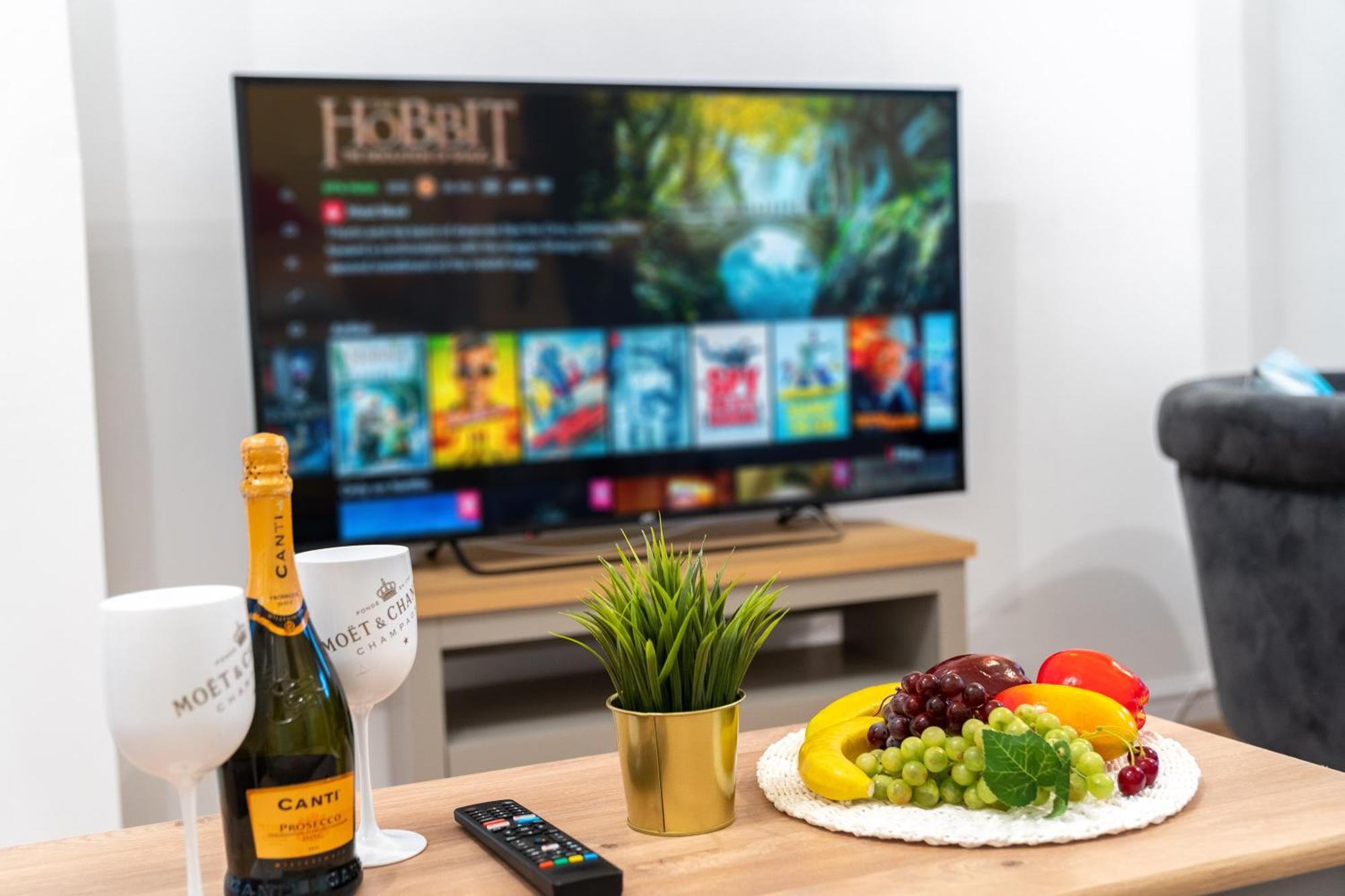 Luxury 3 Bedroom House - Harborne - Parking - Garden - Wifi & Netflix 122G 버밍엄 외부 사진